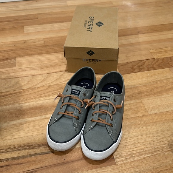 Sperry Women's Pier View Sneaker Core Grey - Picture 3 of 9